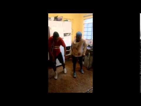 MC's JE O CHARADA, GAAGAAH E RAFINHA - Chabilândia vem pro mandela - ( passinho do romano )