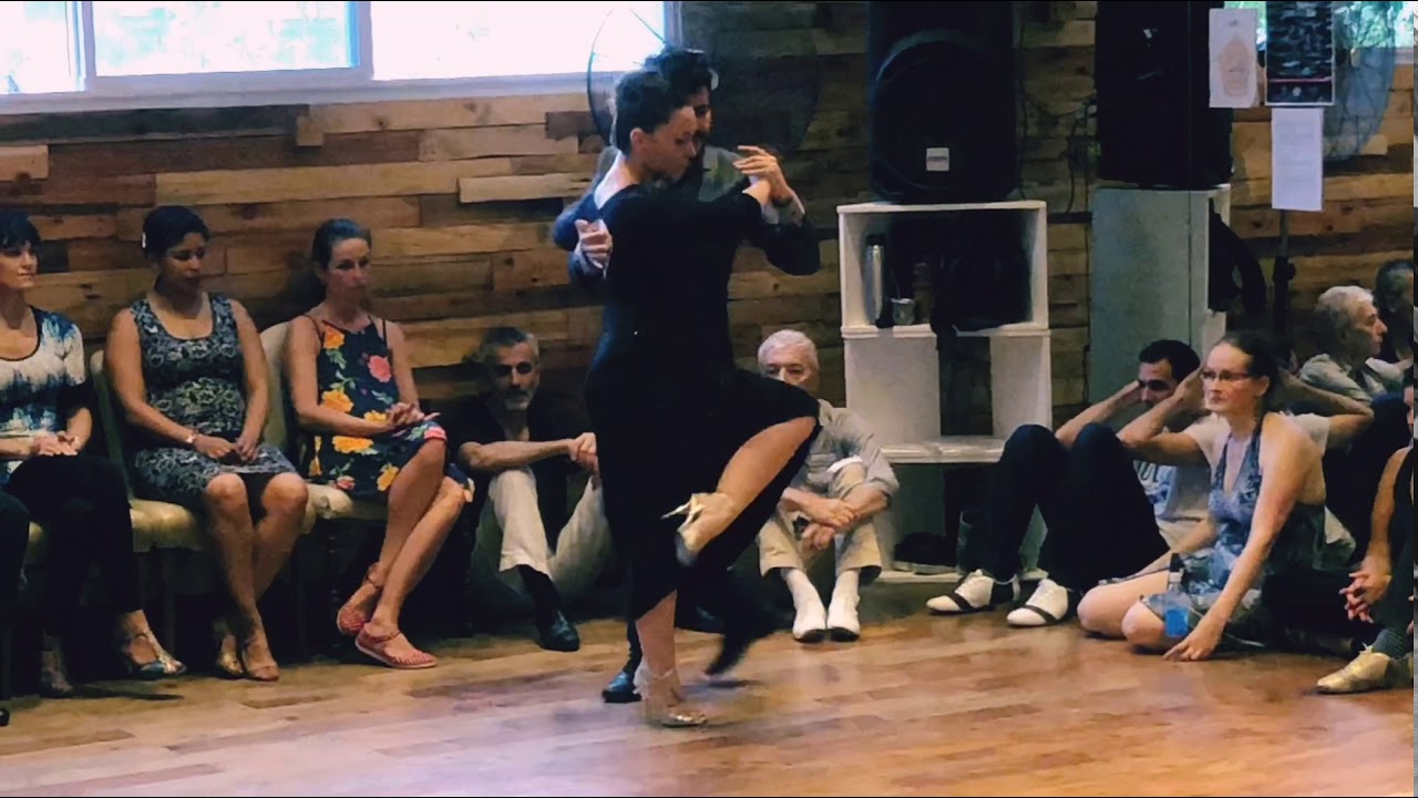 Alejandro Beron & Ezgi Ömüriş- 1/3, Practica DNI