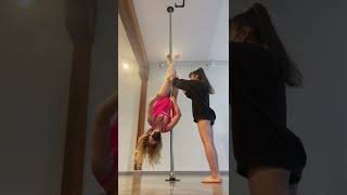 Braless no bra bouncy bouncing boobs dancing tiktok nip slip boob