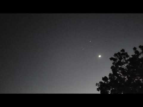 International Space Station passes next to Moon, Jupiter, and Saturn