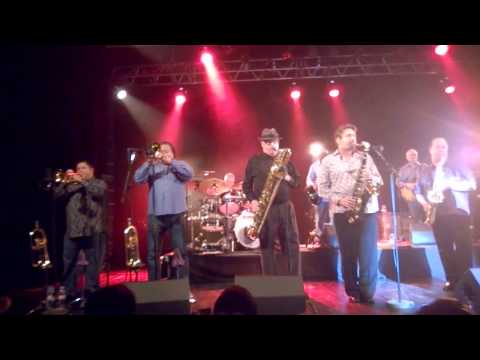 Tower of Power @ Le Trianon, Paris France, 04.11.14