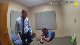 Body camera video from a Clermont County sheriff's deputy shows the moment Of Rodney Hinton Jr.