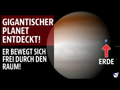 Gigantic planet discovered in open space