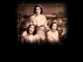 The Boswell Sisters - Between the devil and the deep blue sea (1932).wmv