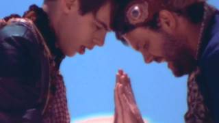 Klaxons Interview - &#39;Surfing The Void&#39; and critics