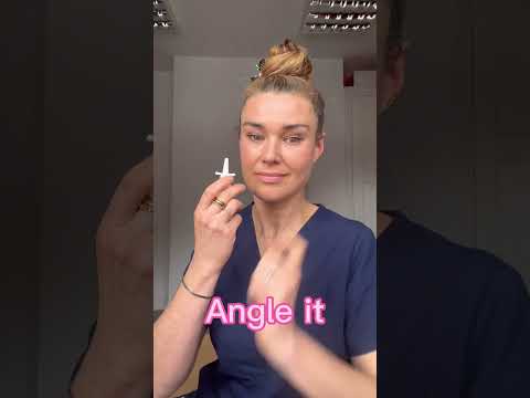 Dr Sophie GP shows you how to use a nasal spray PROPERLY #allergy #nasalspray #doctor