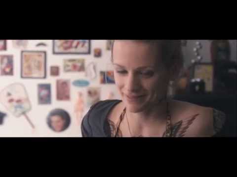 THE BROKEN CIRCLE BREAKDOWN - clip: "Tattoos"