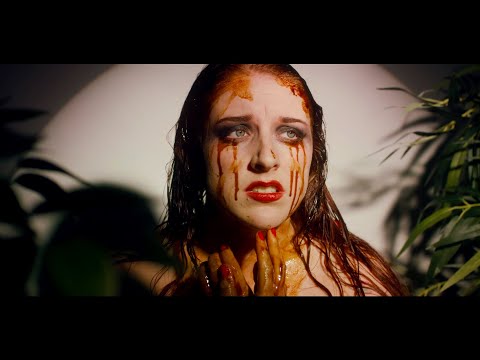 Holly Clausius - Big Plans (Official Music Video)