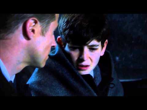 Gotham: Gordon and Bruce meet for the 1st time -"Pilot" Clip