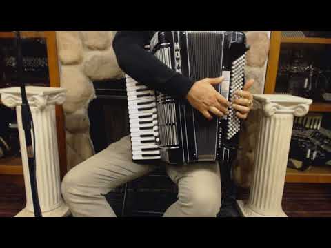 2780 - Black Hohner Morino VS Double Tone Chamber LMMMH 41 120 $2999