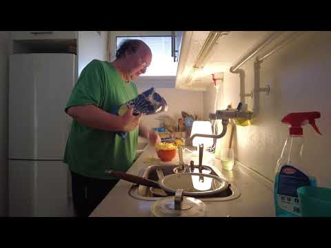 MongoTV_8168 - LIDL Haul - 81 Kroner - 9 ÆSKER LAKRIDSPASTILLER - POMFRITTER - COLA