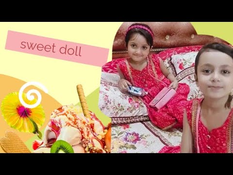 nabeeha mahnil eating ice cream