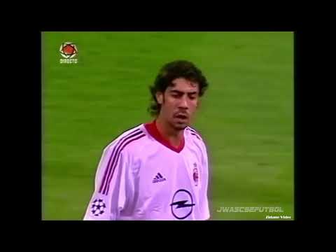 Rui Costa vs Bayern Munich (2002-03 UCL First Group Stage 3R)