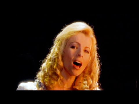 Iveta Bartošová & Daniel Hůlka - Vím, že jsi se mnou (klip) (1997)