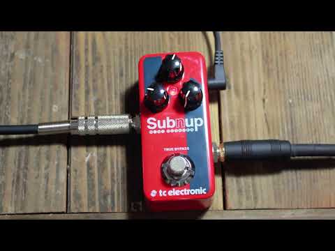 TC Electronic Sub 'N' Up Mini Octaver en español