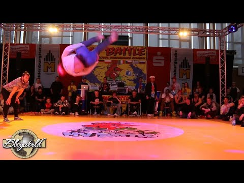 C'Mon vs Lil'Zoo // .BBoy World // BREAKING 1on1 EIGHT-FINAL | MV BATTLE 2015