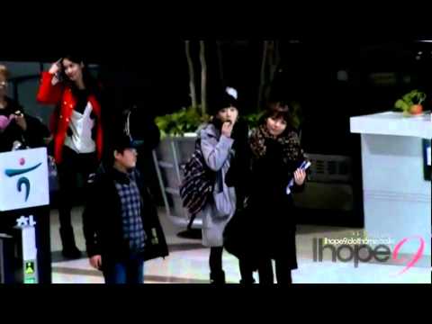 [Fancam] 101229 SNSD @ Gimpo Airport