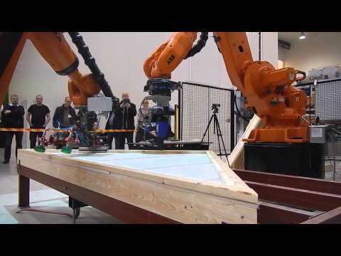 Automated housing with robots