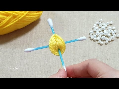 It's so Beautiful !! Super easy woolen flower making - Flower decor ideas - DIY yarn flower