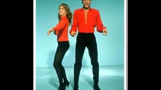 Jesse Sings You&#39;re The Boss Duets With Ann Margret.wmv