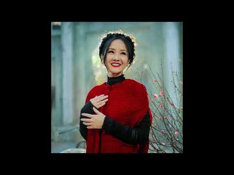 Thể hiện bởi Hồng Nhung