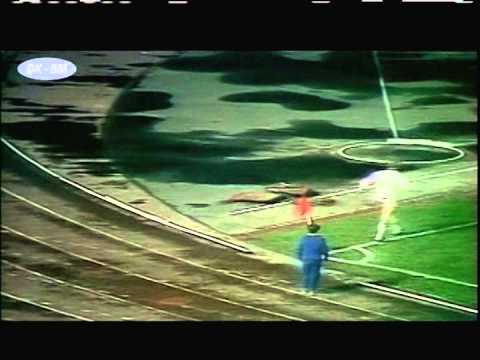 1977 (April 6) Dynamo Kiev (USSR) 1 -borussia M'Gladbach (W Germany) 0 (Champions Cup)