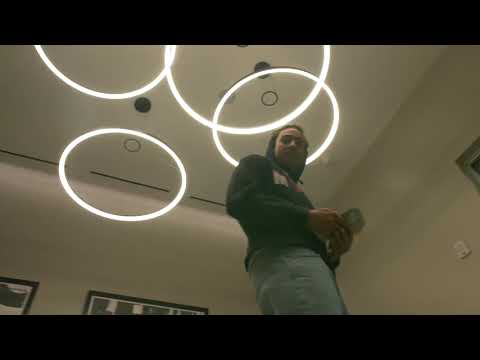 Chewy Newton - Fashion District (Official Music Video)