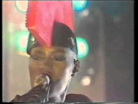 Grace Jones ... Bullshit
