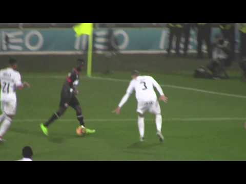 Passe de costas de Sancidino