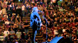 Foo Fighters doing Blackbird into Times Like These