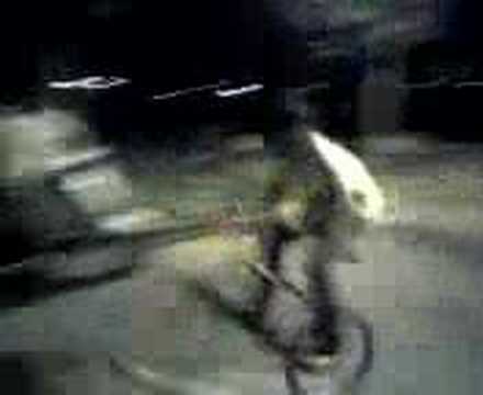 Montoro Inferiore: salto...quasi mortale