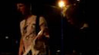 &quot;Red Black&quot; Grand: PM