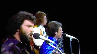 Larry Gatlin &amp; The Gatlin Brothers - All The Gold In California (Live)