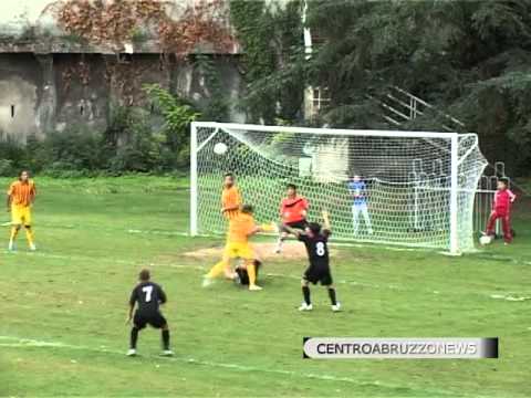 CENTROABRUZZONEWS SULMONA GIULIANOVA 1 - 0.mpg