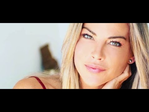 É uma mulher portuguesa, com certeza!