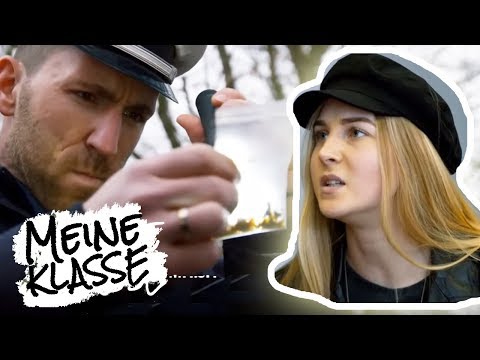 Rosa kifft! Papa rastet aus! | Folge 33 | Meine Klasse – Voll das Leben | SAT.1