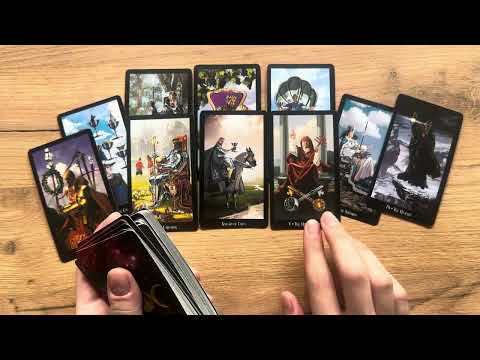 😴THEIR THOUGHTS BEFORE SLEEP ABOUT YOU AND THIRD PARTY tarot reading