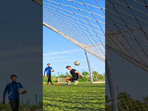Great saves vs questionable finishing🤣 #goalkeepertraining #gktraining #doublesave #goalkeepersaves