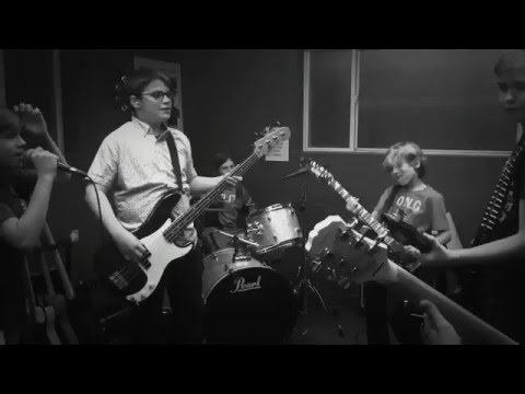 School Of Rock Elmhurst - Rockin' in the Free World