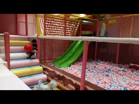 Pinky soft play, in indoor