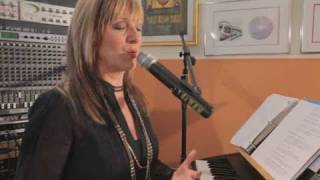 How to Heal a Hoarse Voice | Vocal Lessons