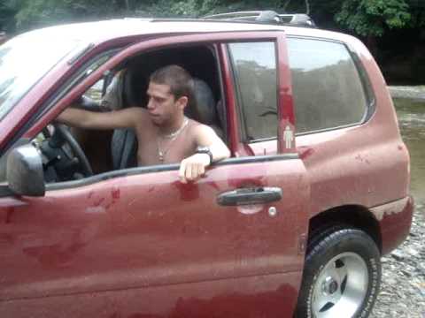 Corte Vuelta con la Grand Vitara de Carlos Semedo