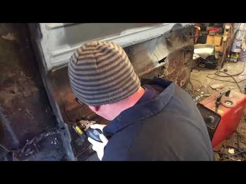 1964 Mk1 Mini Restoration S2 Ep52 - Floor Pan