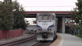 preview picture of video 'Amtrak Pacific Surfliner Departure in Oxnard'