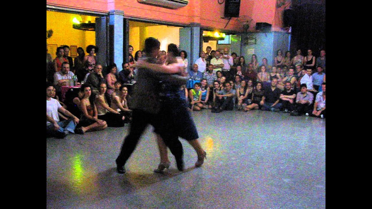 ARIADNA NAVEIRA y FERNANDO SÁNCHEZ en Viva La Pepa Milonga (1/4)