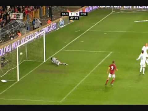 Nicklas Bendtner Danmark 1-0 Portugal Flemming Toft på TV2 (Årets mål)