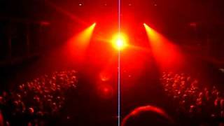 TRUST à l&#39;A.B. BRUXELLES 2008 - Intro + Marches ou Crèves