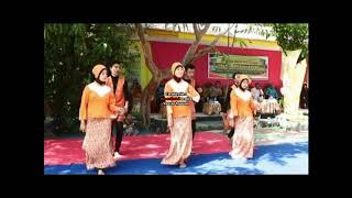 Download lagu Pantun dana-dana khas gorontalo - Gambus marlina mp3 Download lagu Pantun dana-dana khas gorontalo - Gambus marlina mp3