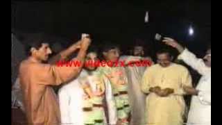preview picture of video 'Numan Saeed Awan wedding shahnai Layyah'