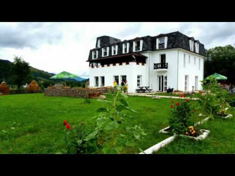 O zi "La poalele Rarãului"